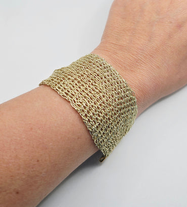 Pulsera Tejida Ancha