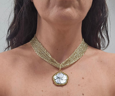 Collar Tejido flor de perla