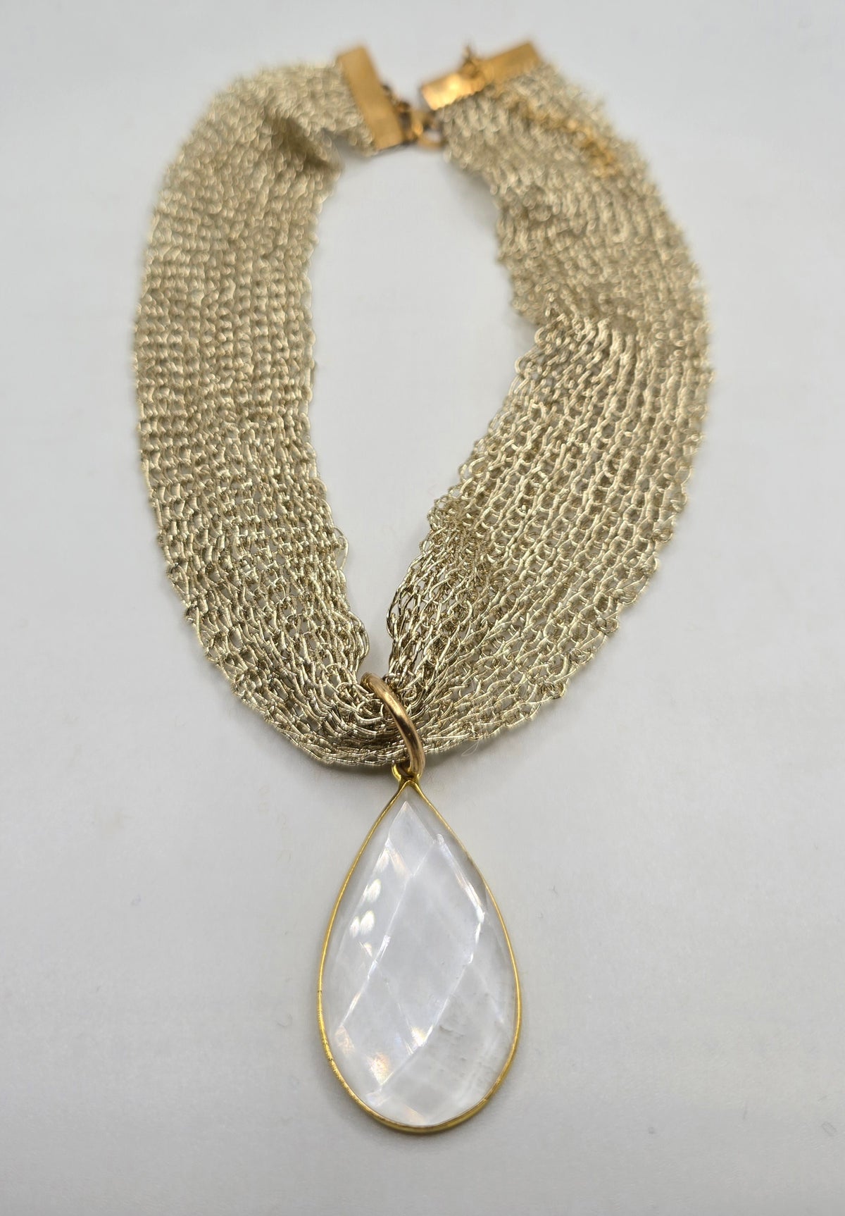 Collar tejido y Colgante