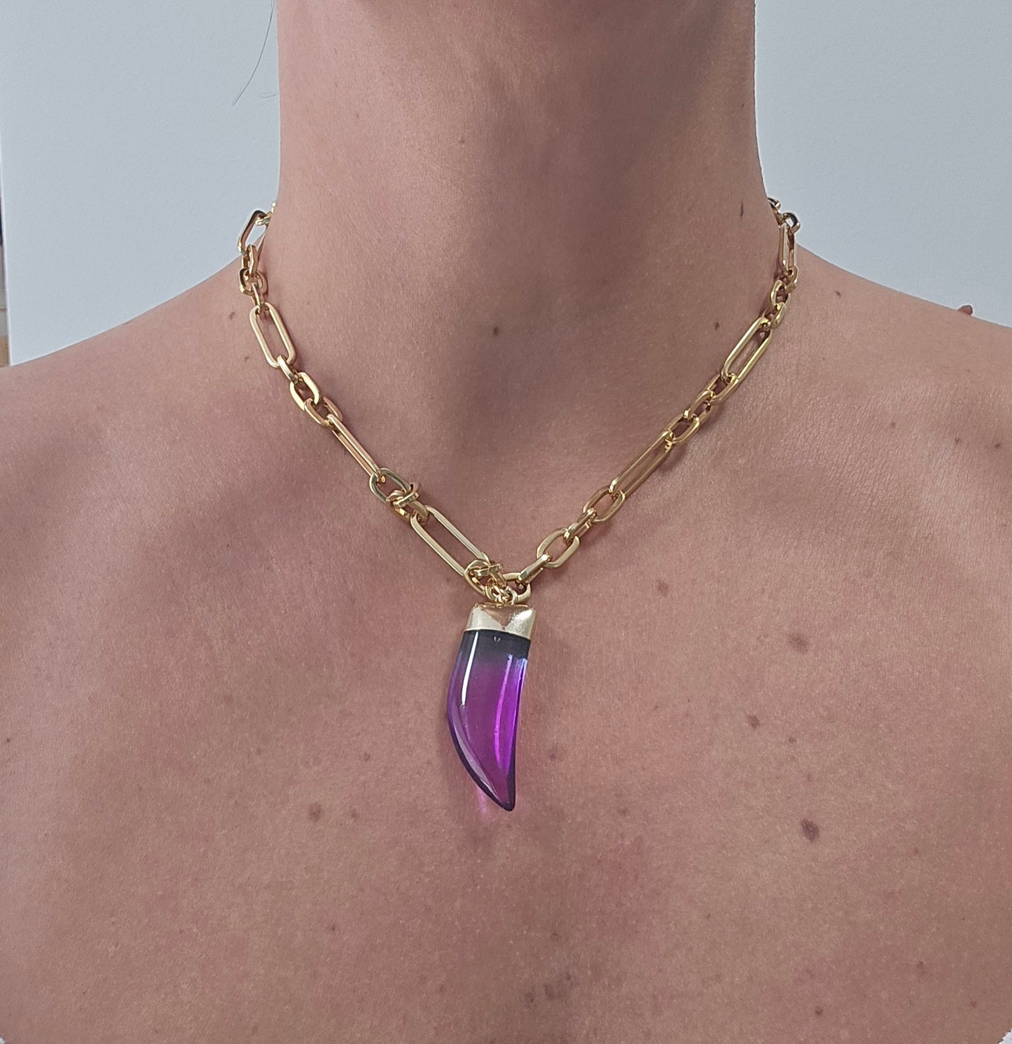 Collar Cuerno Fucsia