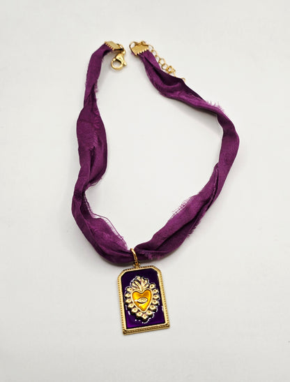 Collar seda Morado