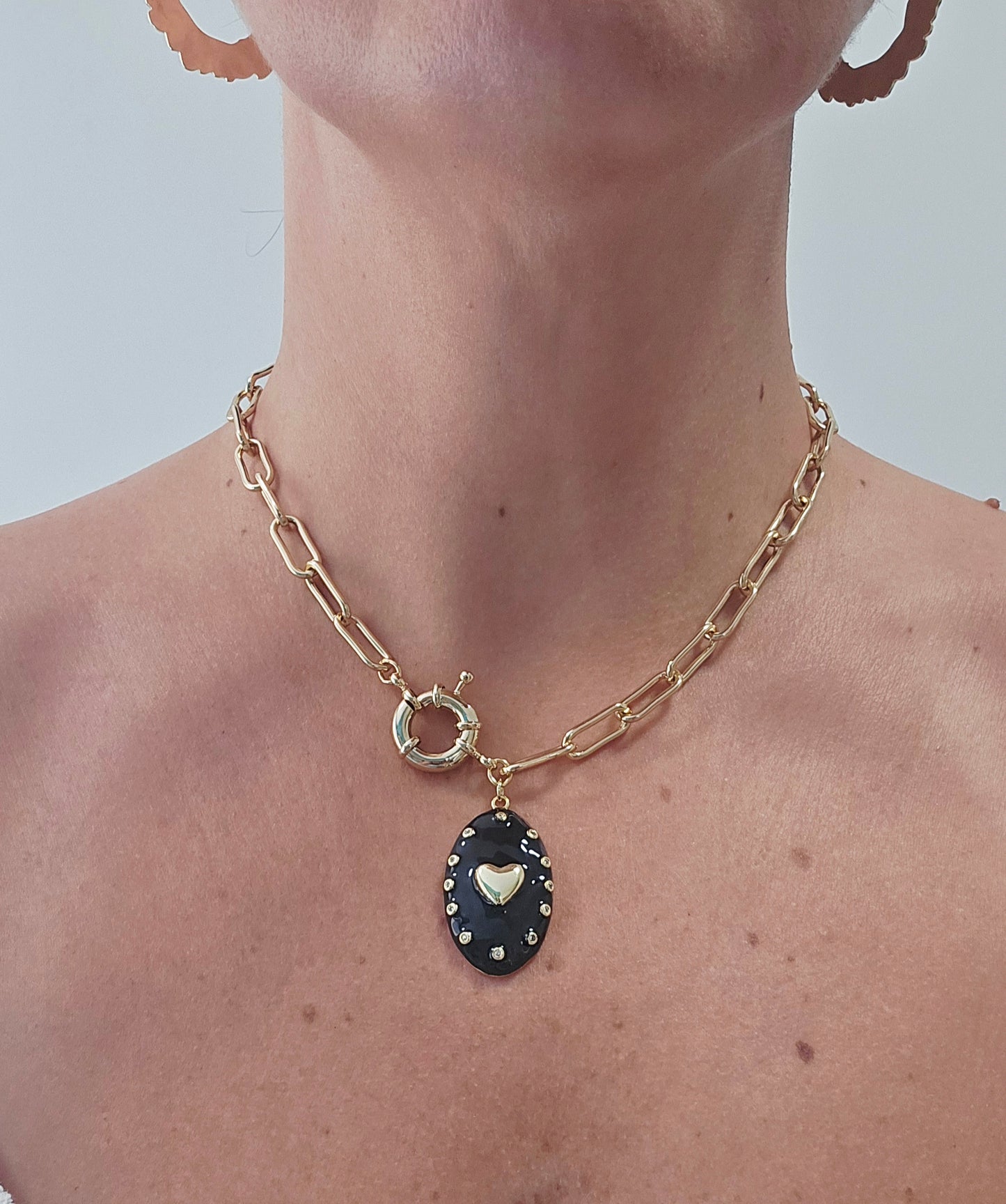 Collar corazón Negro