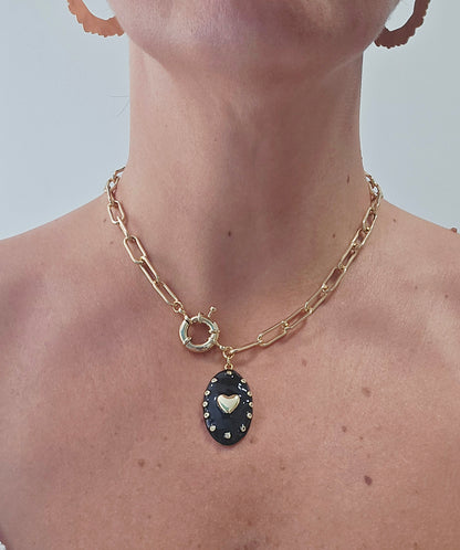 Collar corazón Negro