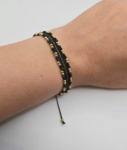 Pulsera negra