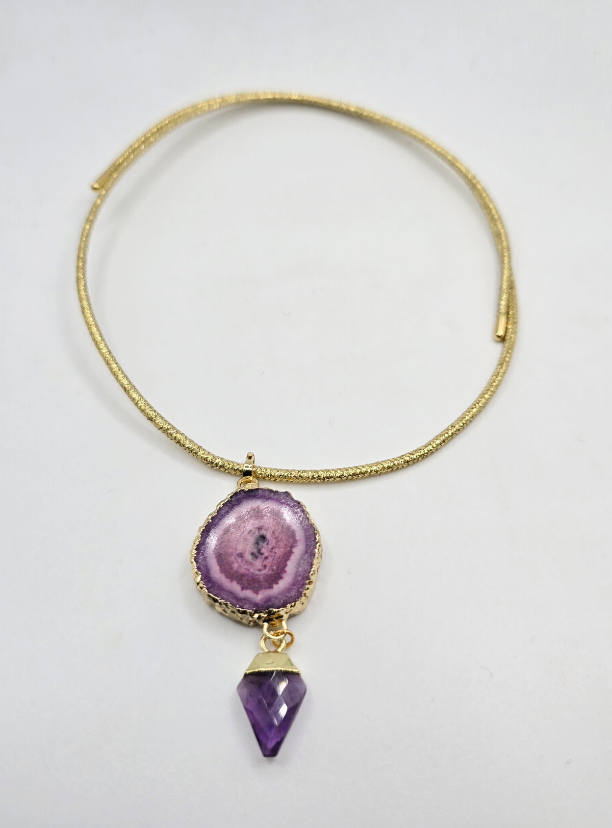 Collar ajustable con piedra Colgante