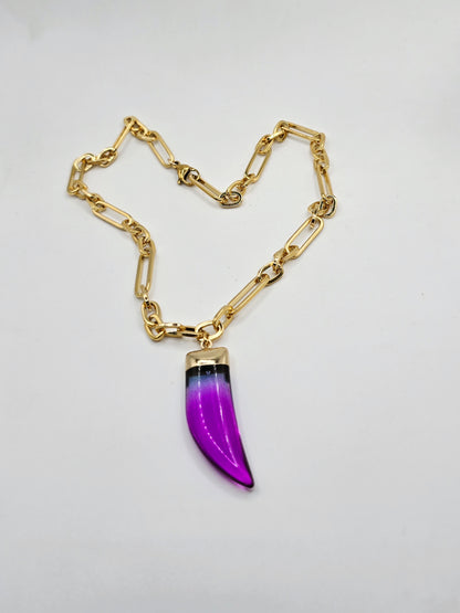 Collar Cuerno Fucsia